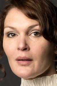 Тара Рослинг