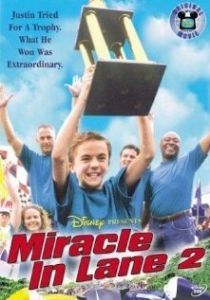 Постер Удивительные гонки (Miracle in Lane 2)