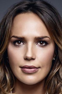 Ариэль Кеббел