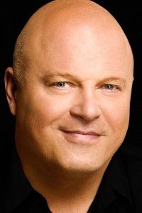 Майкл Чиклис